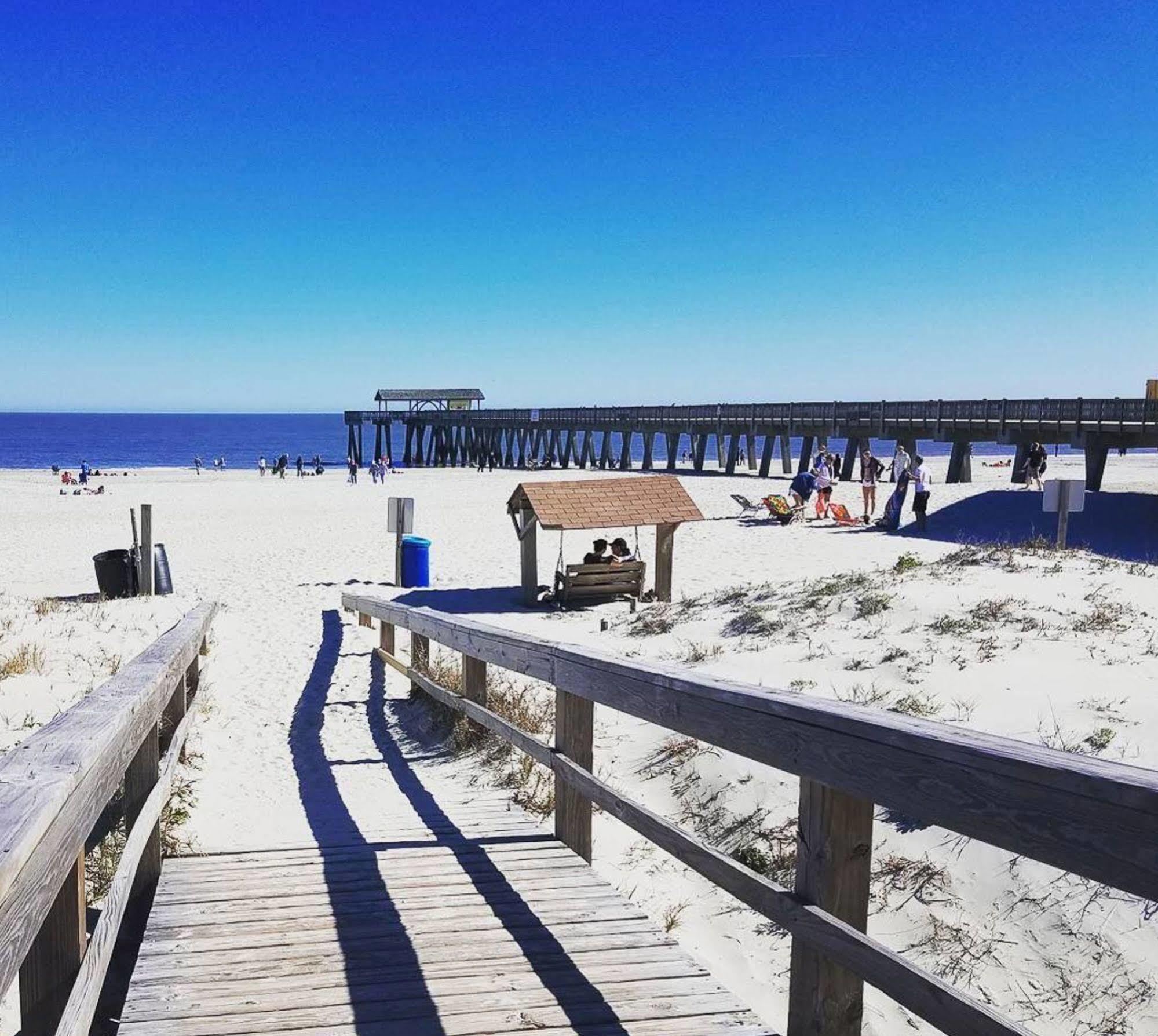 Sandcastle Inn Tybee Island Bagian luar foto